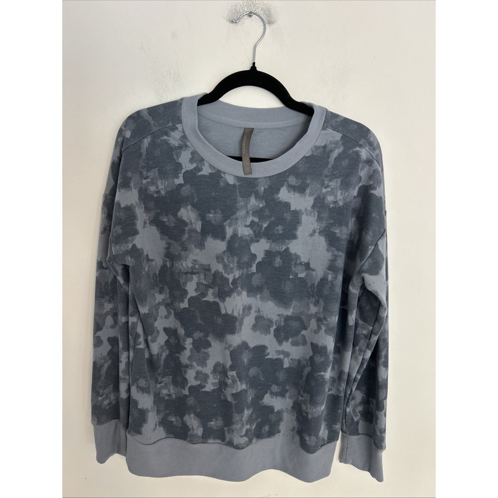Mondetta Women's M Floral Print Eco Soft Lightweight Longsleeve Pullover Blue